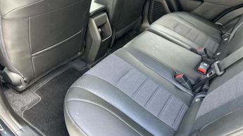 Suzuki e Vitara 61kWh Ultra SUV 5dr Electric Auto (174 ps)