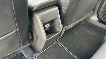 Suzuki e Vitara 61kWh Ultra SUV 5dr Electric Auto (174 ps)