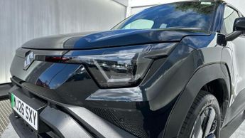 Suzuki e Vitara 61kWh Ultra SUV 5dr Electric Auto (174 ps)