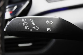 Volkswagen ID.3 Pro Performance 58kWh Max Hatchback 5dr Electric Auto (204 ps)
