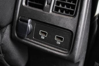 Renault Captur 1.6 E-TECH 9.8kWh techno SUV 5dr Petrol Plug-in Hybrid Auto Euro