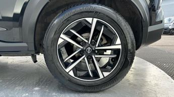 Nissan Juke 1.0 DIG-T N-Connecta SUV 5dr Petrol DCT Auto Euro 6 (s/s) (114 p