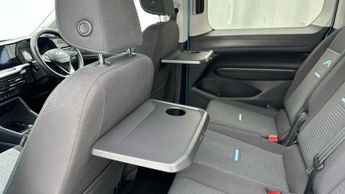 Ford Grand Tourneo Connect 2.0 EcoBlue Active MPV 5dr Diesel DCT Euro 6 (s/s) (122 ps)