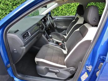 Volkswagen T-Roc 1.5 TSI GPF EVO SEL SUV 5dr Petrol DSG Euro 6 (s/s) (150 ps)