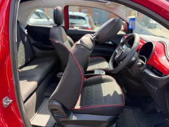Fiat 500e C 42kWh RED Convertible 2dr Electric Auto (118 ps)