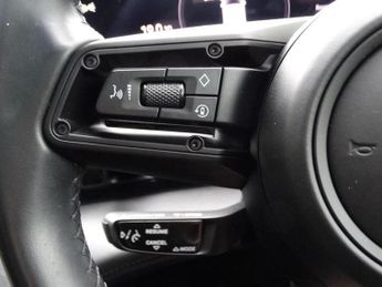 Porsche Taycan Performance Plus 93.4kWh 4S Auto 4WD 4dr (11kW Charger)