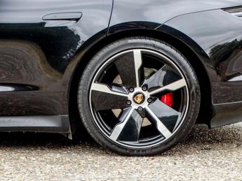Porsche Taycan Performance Plus 93.4kWh 4S Auto 4WD 4dr (11kW Charger)