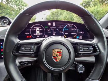 Porsche Taycan Performance Plus 93.4kWh 4S Auto 4WD 4dr (11kW Charger)