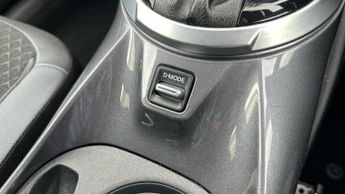 Nissan Juke 1.0 DIG-T N-Connecta SUV 5dr Petrol DCT Auto Euro 6 (s/s) (114 p