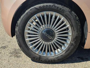 Fiat 500e 42kWh Auto 3dr