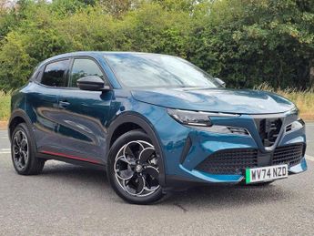 Alfa Romeo Junior 54kWh Elettrica Speciale Auto 5dr