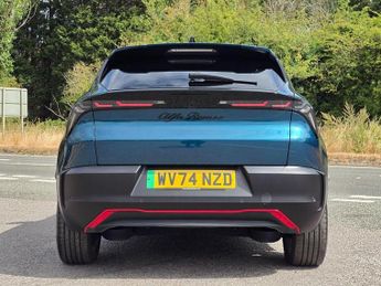Alfa Romeo Junior 54kWh Elettrica Speciale Auto 5dr