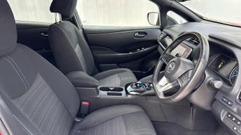Nissan Leaf 39kWh N-Connecta Hatchback 5dr Electric Auto (150 ps)