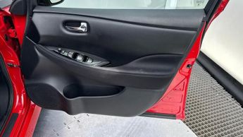 Nissan Leaf 39kWh N-Connecta Hatchback 5dr Electric Auto (150 ps)