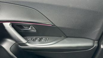 Peugeot E-2008 50kWh GT SUV 5dr Electric Auto (7kW Charger) (136 ps)