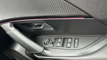 Peugeot E-2008 50kWh GT SUV 5dr Electric Auto (7kW Charger) (136 ps)