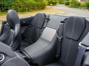 Aston Martin DB9 6.0 V12 Volante T-TronicII Euro 5 2dr