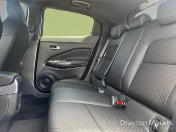 Nissan Juke 1.6 N-Connecta SUV 5dr Petrol Hybrid Auto Euro 6 (143 ps)