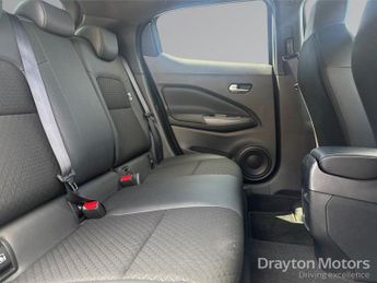 Nissan Juke 1.6 N-Connecta SUV 5dr Petrol Hybrid Auto Euro 6 (143 ps)