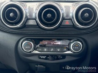 Nissan Juke 1.6 N-Connecta SUV 5dr Petrol Hybrid Auto Euro 6 (143 ps)