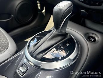 Nissan Juke 1.6 N-Connecta SUV 5dr Petrol Hybrid Auto Euro 6 (143 ps)