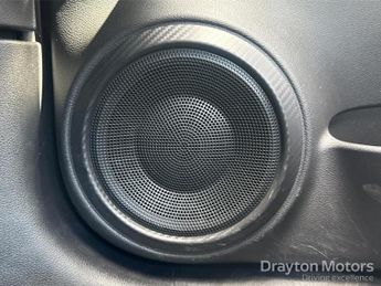 Nissan Juke 1.6 N-Connecta SUV 5dr Petrol Hybrid Auto Euro 6 (143 ps)