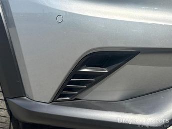 Nissan Juke 1.6 N-Connecta SUV 5dr Petrol Hybrid Auto Euro 6 (143 ps)