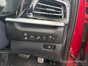 Kia Niro 1.6 GDi 4 SUV 5dr Petrol Hybrid DCT Euro 6 (s/s) (139 bhp)