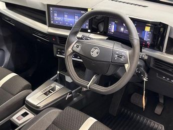 Vauxhall FRONTERA 83kW Ultimate 44kWh 5dr Auto