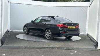 BMW 5 Series 3.0 530d M Sport Saloon 4dr Diesel Auto xDrive Euro 6 (s/s) (265