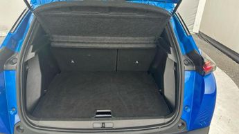Peugeot E-2008 50kWh Allure SUV 5dr Electric Auto (11kW Charger) (136 ps)