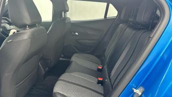 Peugeot E-2008 50kWh Allure SUV 5dr Electric Auto (11kW Charger) (136 ps)