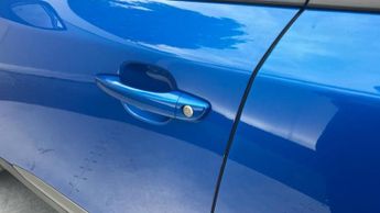 Peugeot E-2008 50kWh Allure SUV 5dr Electric Auto (11kW Charger) (136 ps)