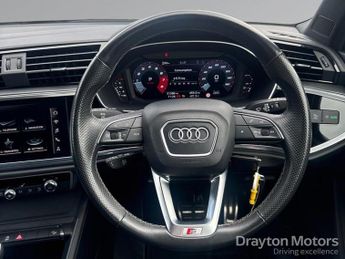 Audi Q3 1.5 TFSI CoD 35 S line SUV 5dr Petrol S Tronic Euro 6 (s/s) (150