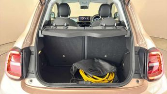 Fiat 500e 42kWh Icon Auto 3dr