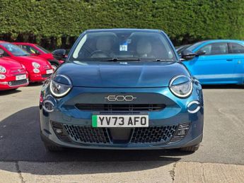 Fiat 600e 54kWh La Prima SUV 5dr Electric Auto (156 ps)