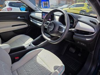 Fiat 600e 54kWh La Prima SUV 5dr Electric Auto (156 ps)