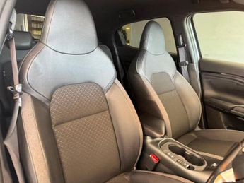 Nissan Juke 1.6 N-Connecta SUV 5dr Petrol Hybrid Auto