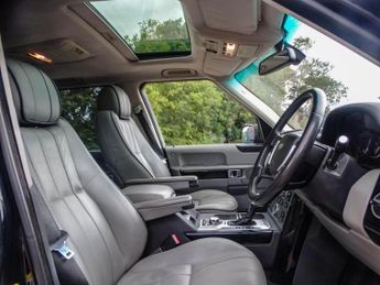 Land Rover Range Rover 3.6 TD V8 Vogue Station Wagon 5dr