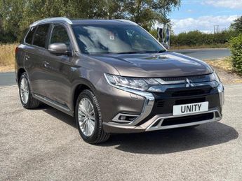 Mitsubishi Outlander 2.4h TwinMotor 13.8kWh Exceed CVT 4WD Euro 6 (s/s) 5dr