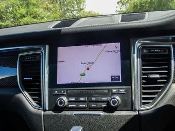 Porsche Macan 3.0T V6 GTS PDK 4WD Euro 6 (s/s) 5dr