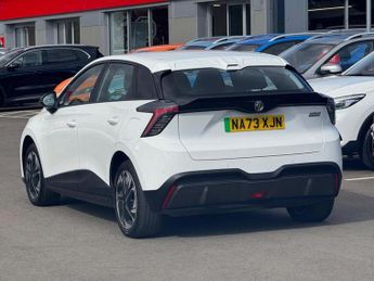 MG MG4 51kWh SE Auto 5dr