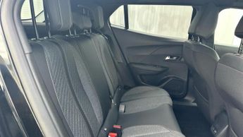 Peugeot E-2008 50kWh Allure SUV 5dr Electric Auto (11kW Charger) (136 ps)