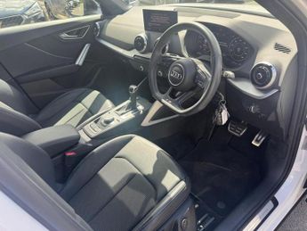 Audi Q2 1.5 TFSI CoD 35 Black Edition S Tronic Euro 6 (s/s) 5dr