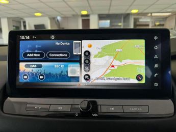 Nissan Qashqai 1.3 DIG-T MHEV N-Connecta SUV 5dr Petrol Hybrid XTRONIC
