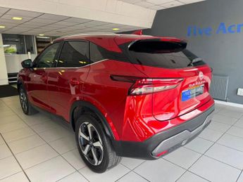 Nissan Qashqai 1.3 DIG-T MHEV N-Connecta SUV 5dr Petrol Hybrid XTRONIC