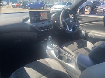 Nissan Juke 1.0 DiG-T 114 N-Connecta 5dr DCT