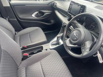 Toyota Yaris 1.5 Hybrid Icon 5dr CVT