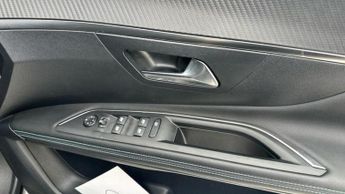 Peugeot 3008 1.2 PureTech Allure SUV 5dr Petrol EAT Euro 6 (s/s) (130 ps)