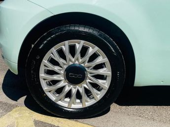 Fiat 500 1.2 Lounge Dualogic Euro 6 (s/s) 3dr